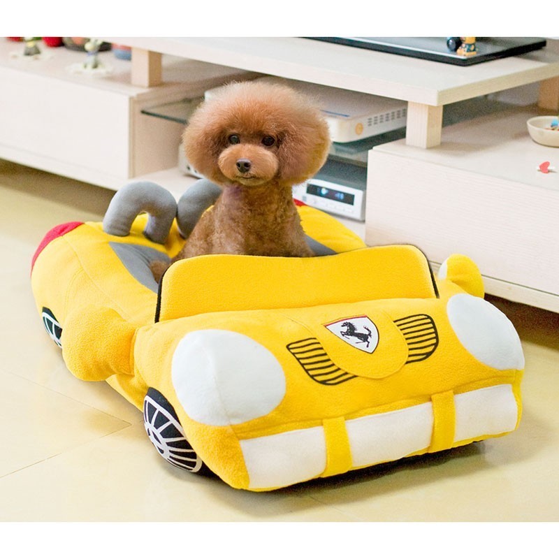Car compartment for pet products - Pets Crazy Shops